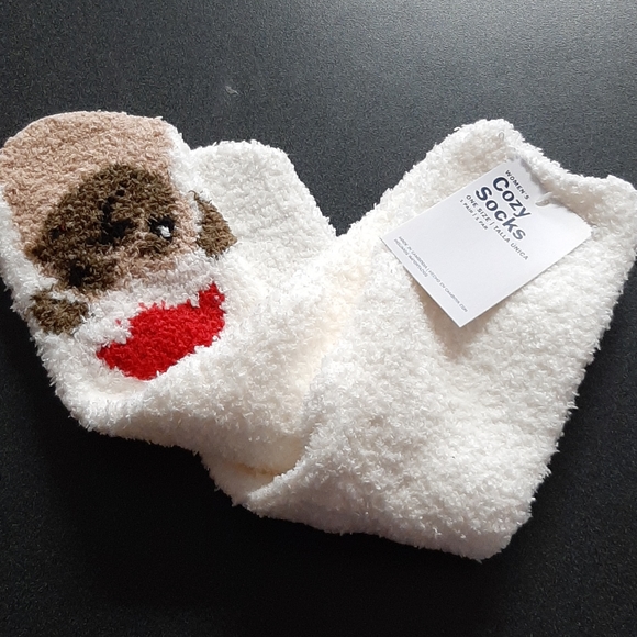 3 for $10 Old Navy Pug Cozy Socks - Picture 3 of 3